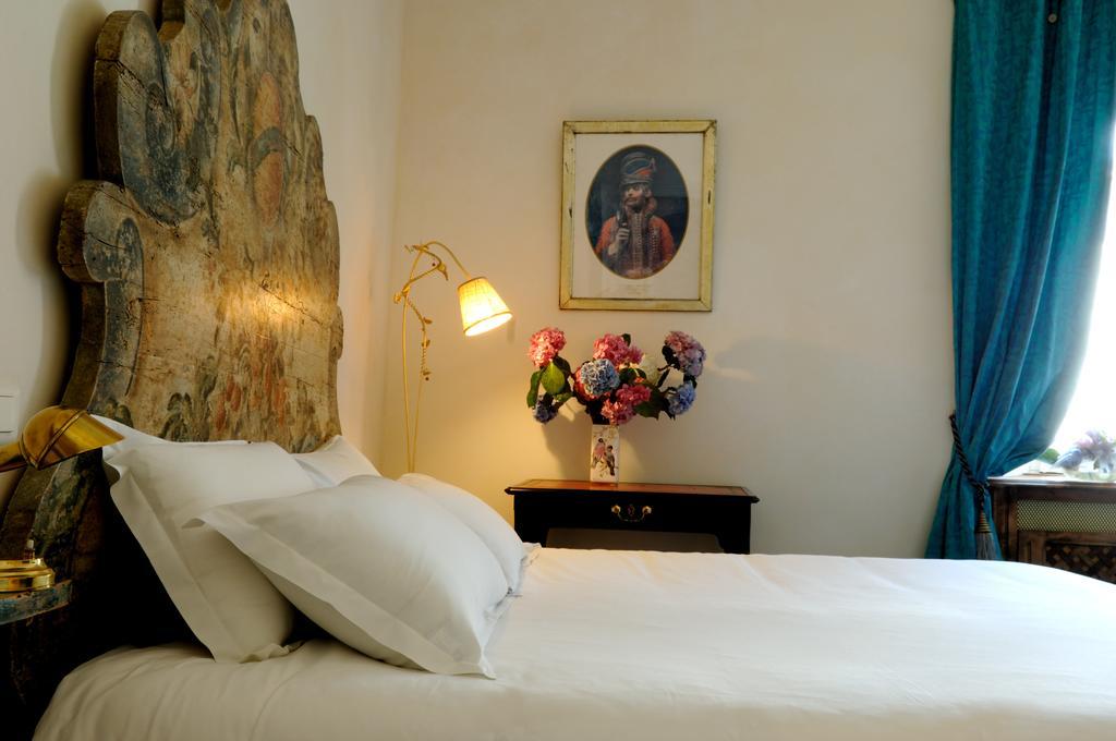 Hostellerie Jerome La Turbie Cameră foto