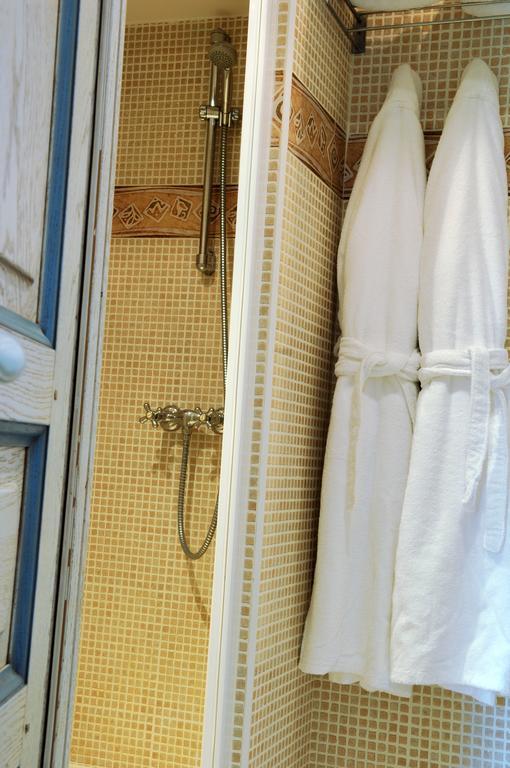 Hostellerie Jerome La Turbie Cameră foto